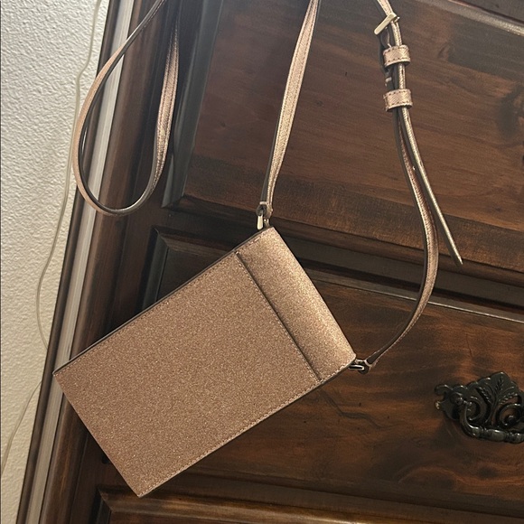 Kate Spade Sparkle Crossbody Bag - Pink & Gold. - Picture 2 of 5